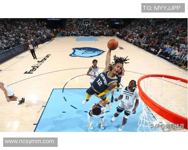 塞克斯顿篮下压哨上篮命中，首节战罢黄蜂36-28领先灰熊